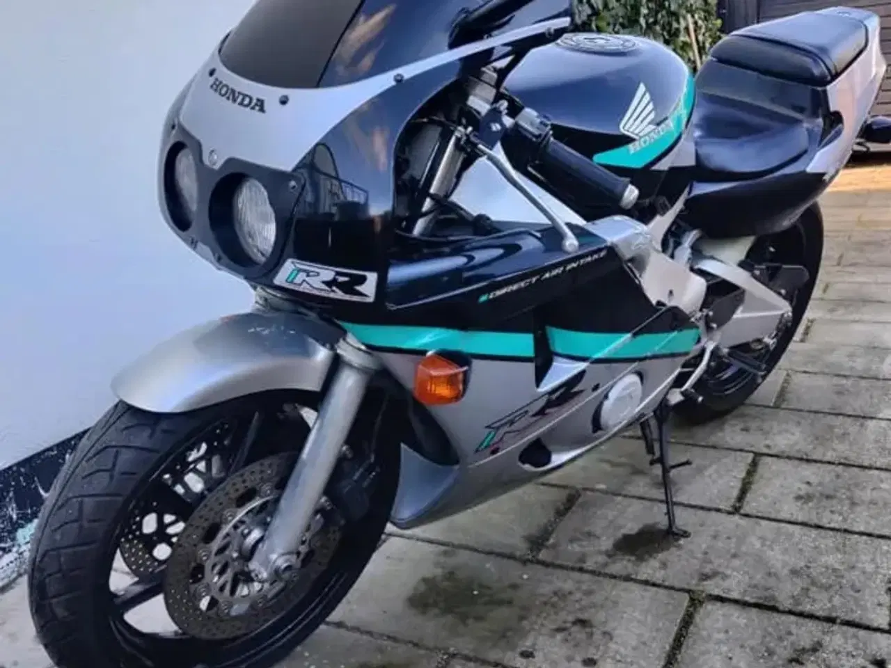 Billede 3 - Sjældent udbudt Honda CBR 400 RR nc29