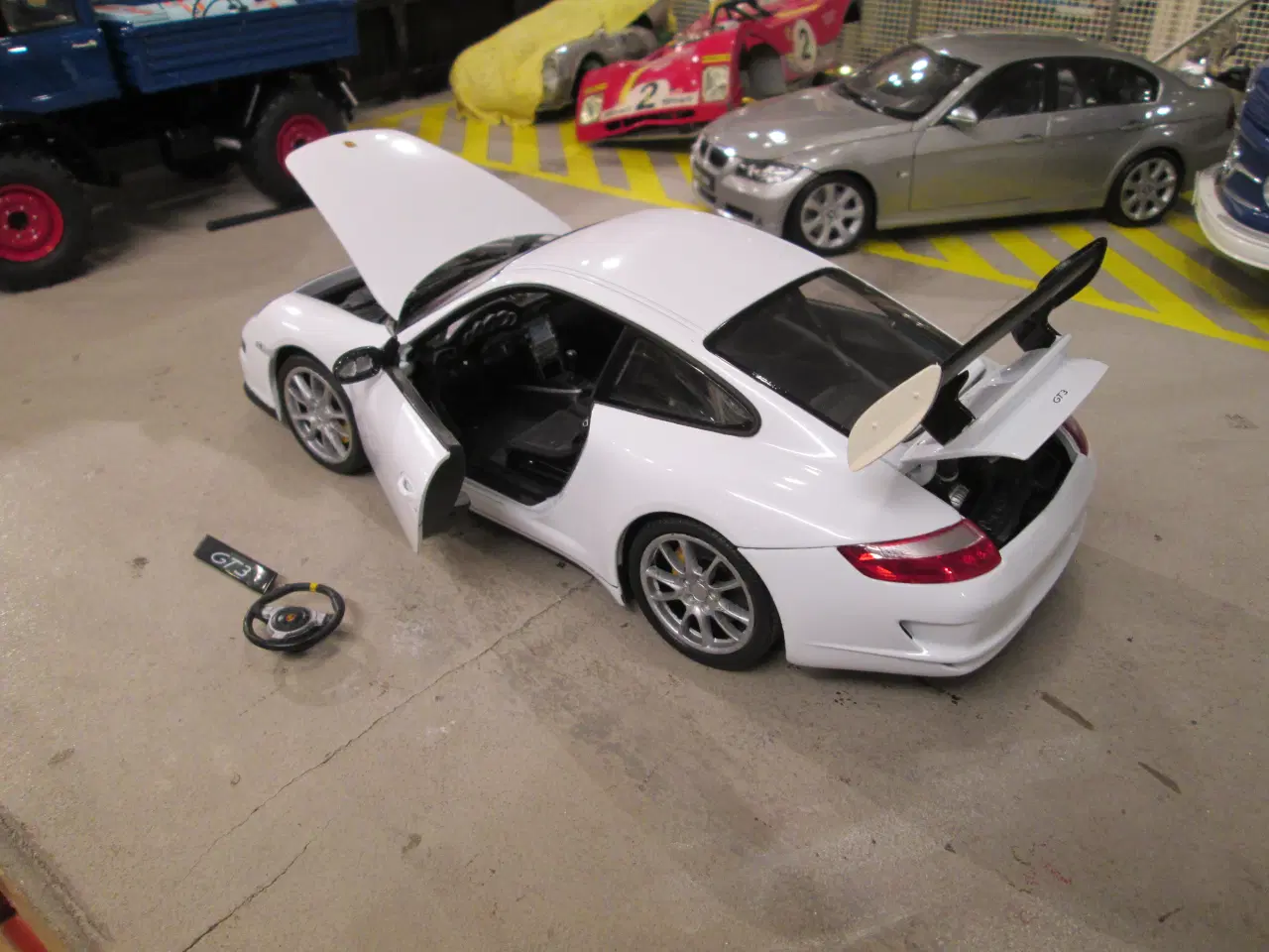 Billede 4 - Porsche 911 GT3 Welly 1:18