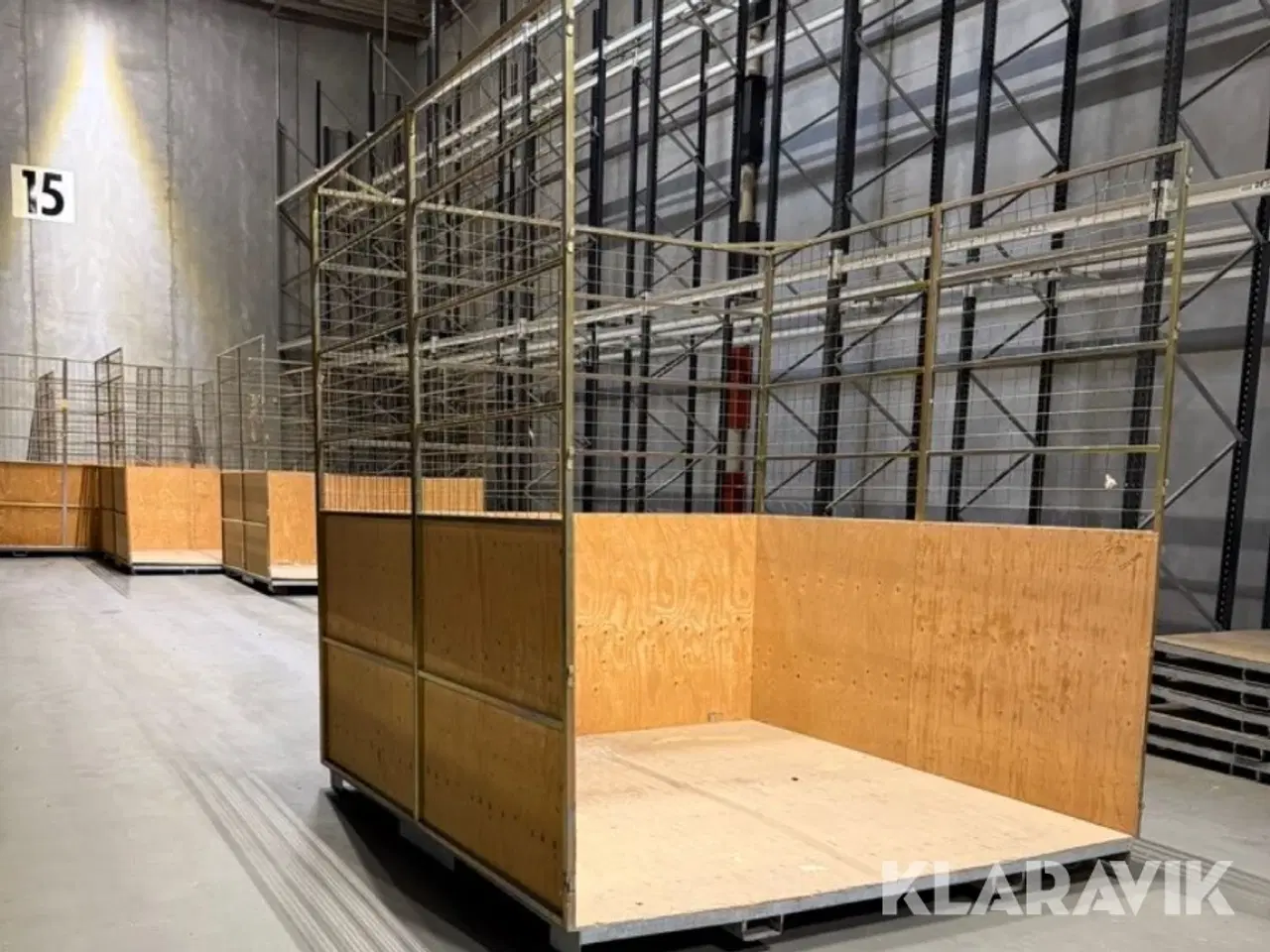 Billede 1 - Møbelbure - 8 styk