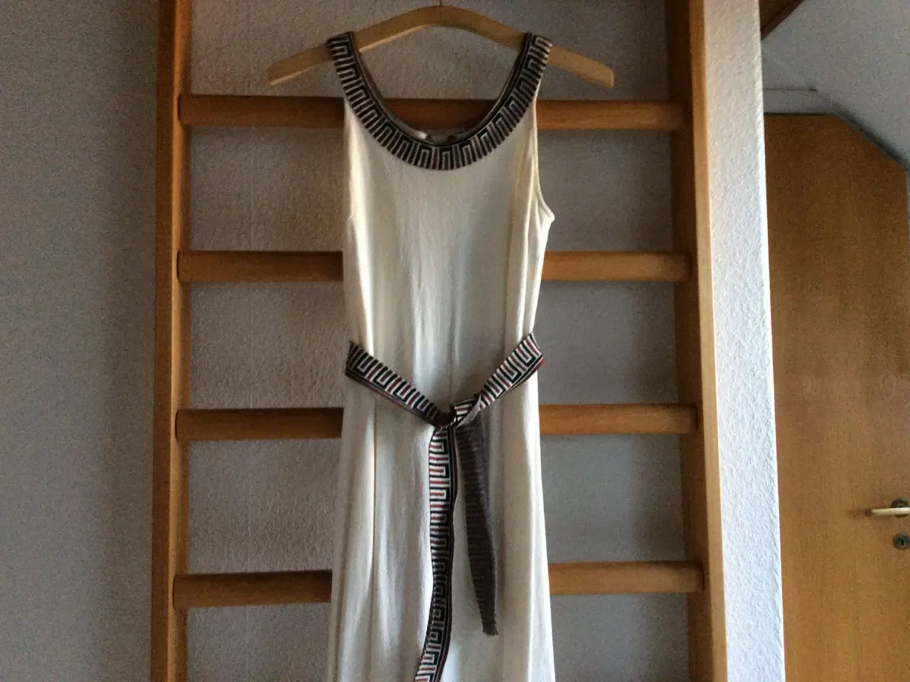 Billede 1 - Lang kjole