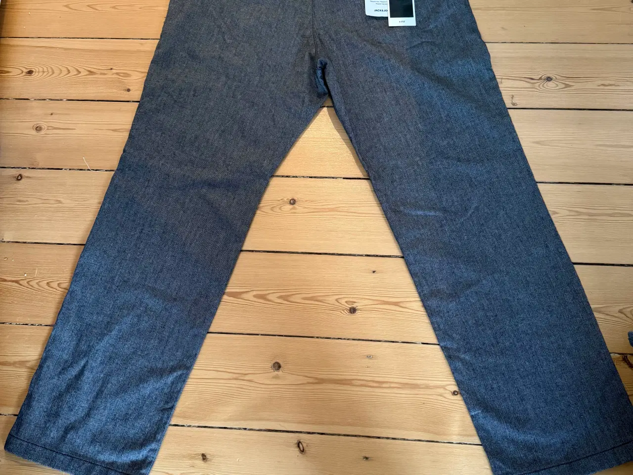 Billede 1 - Nye Jack and Jones bukser, stadig med prismærke