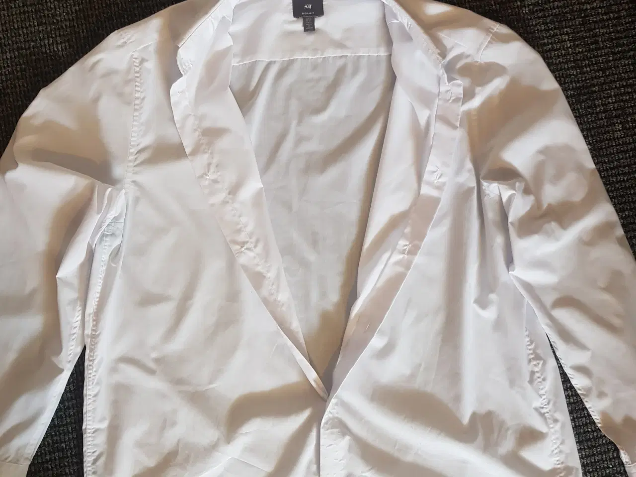 Billede 3 - Skjorte, H&M, str. L, Hvid, Bomuld, Næsten som ny