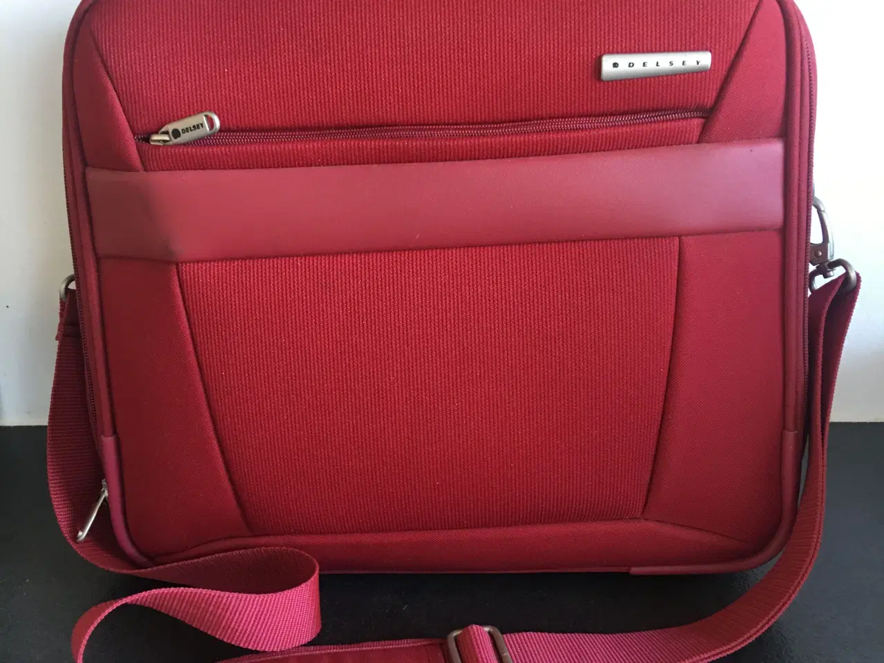 Billede 1 - Rejsetaske