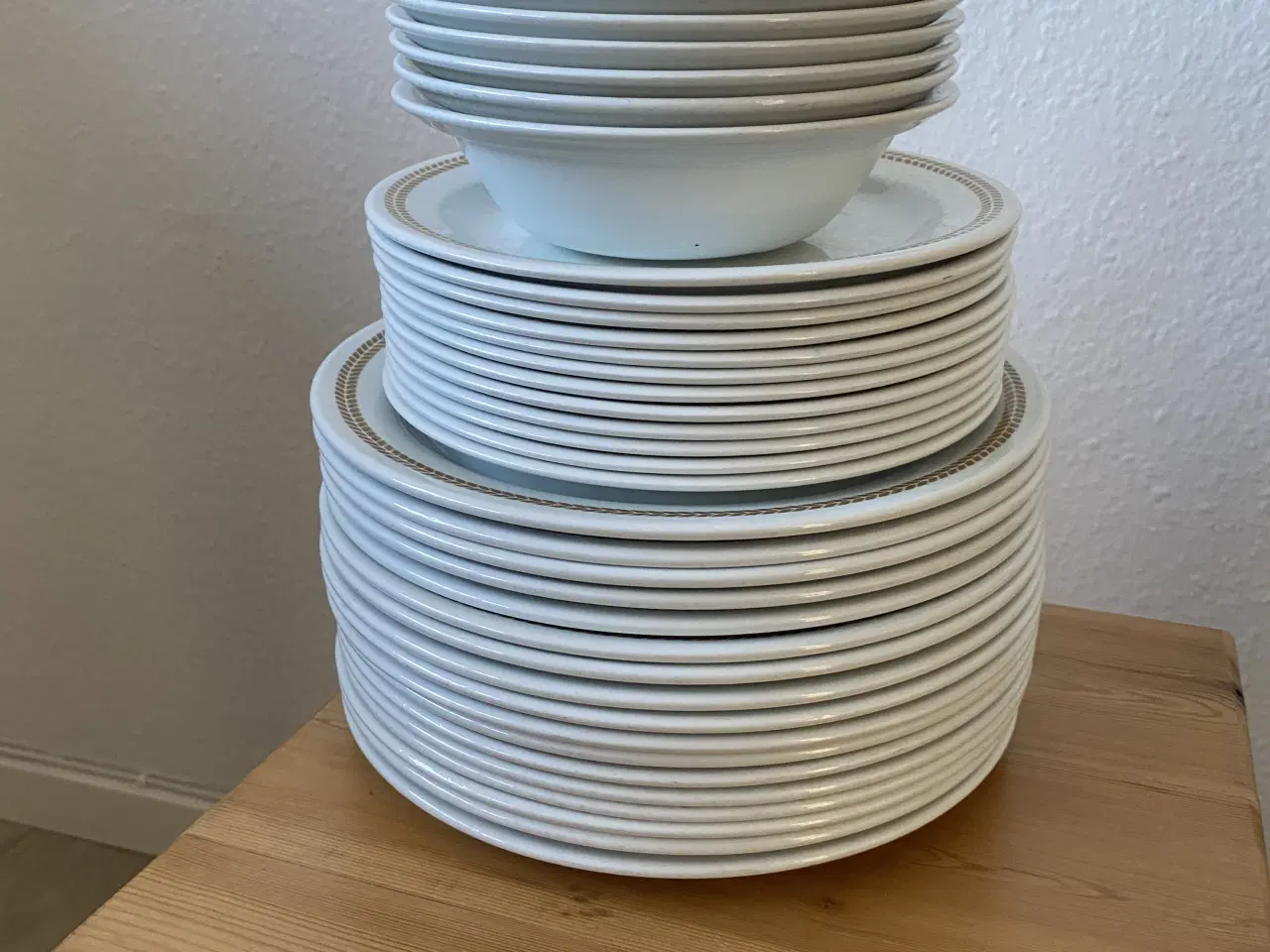 Billede 1 - Retro tallerkener norsk 