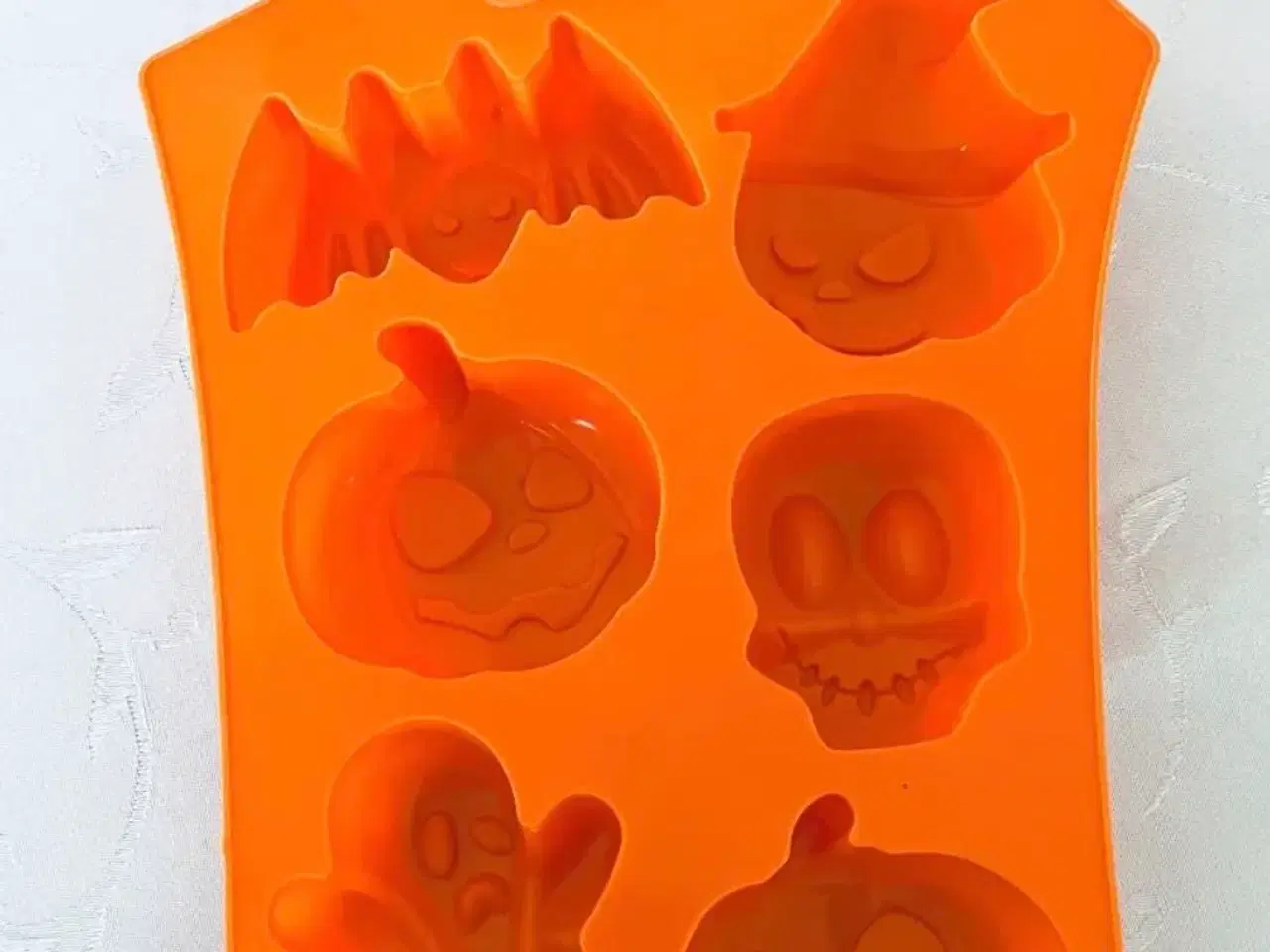 Billede 2 - Kage/ dessert form til halloween 