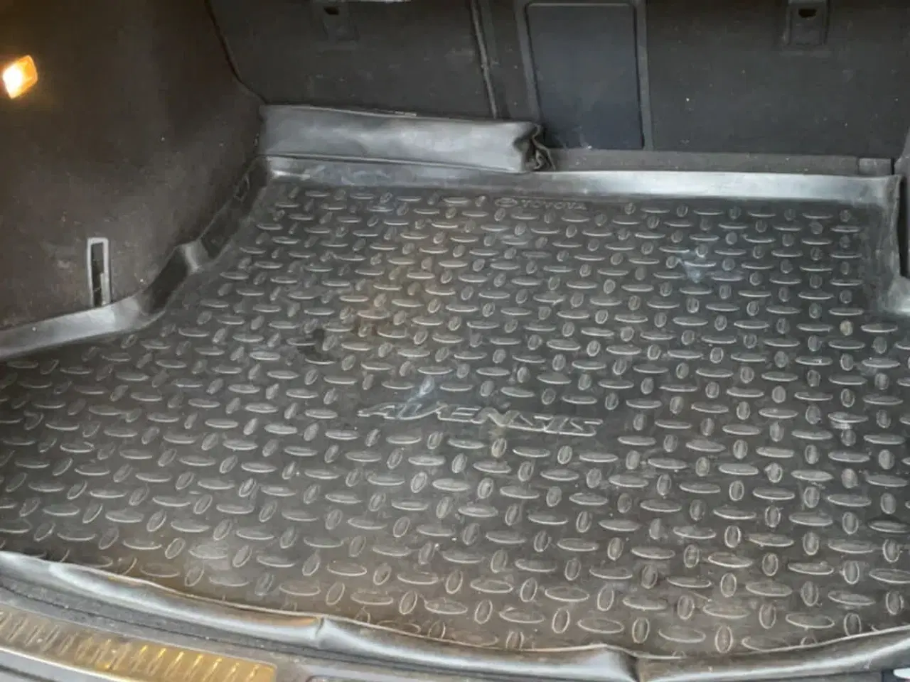 Billede 5 - Toyota Avensis stc.1,8 benzin