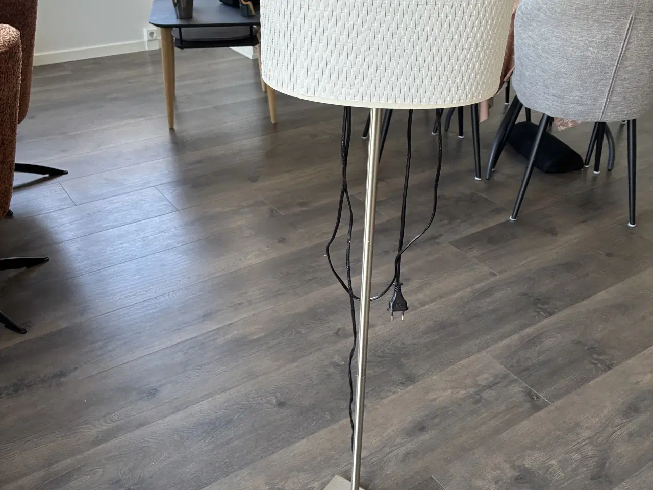 Billede 1 - Ikea standerlampe med hvid skærm