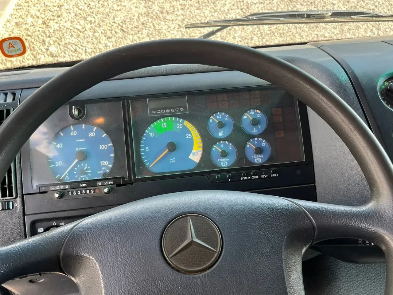 Billede 13 - Mercedes Atego  Knæklad 7.5m, med rampe i fuld brede i bag.