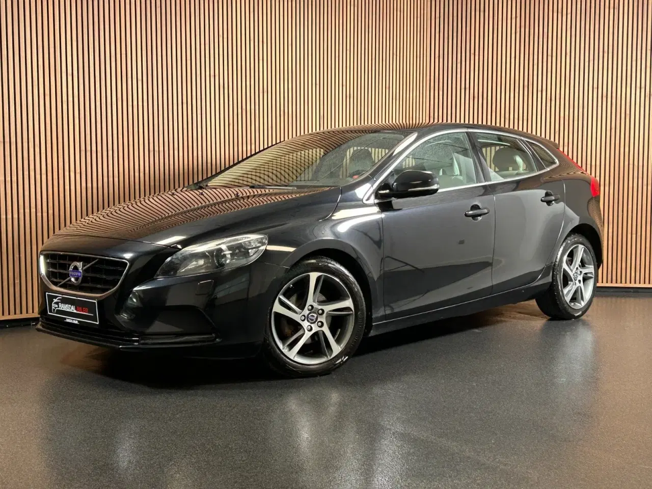 Billede 1 - Volvo V40 1,6 D2 115 Drive-E