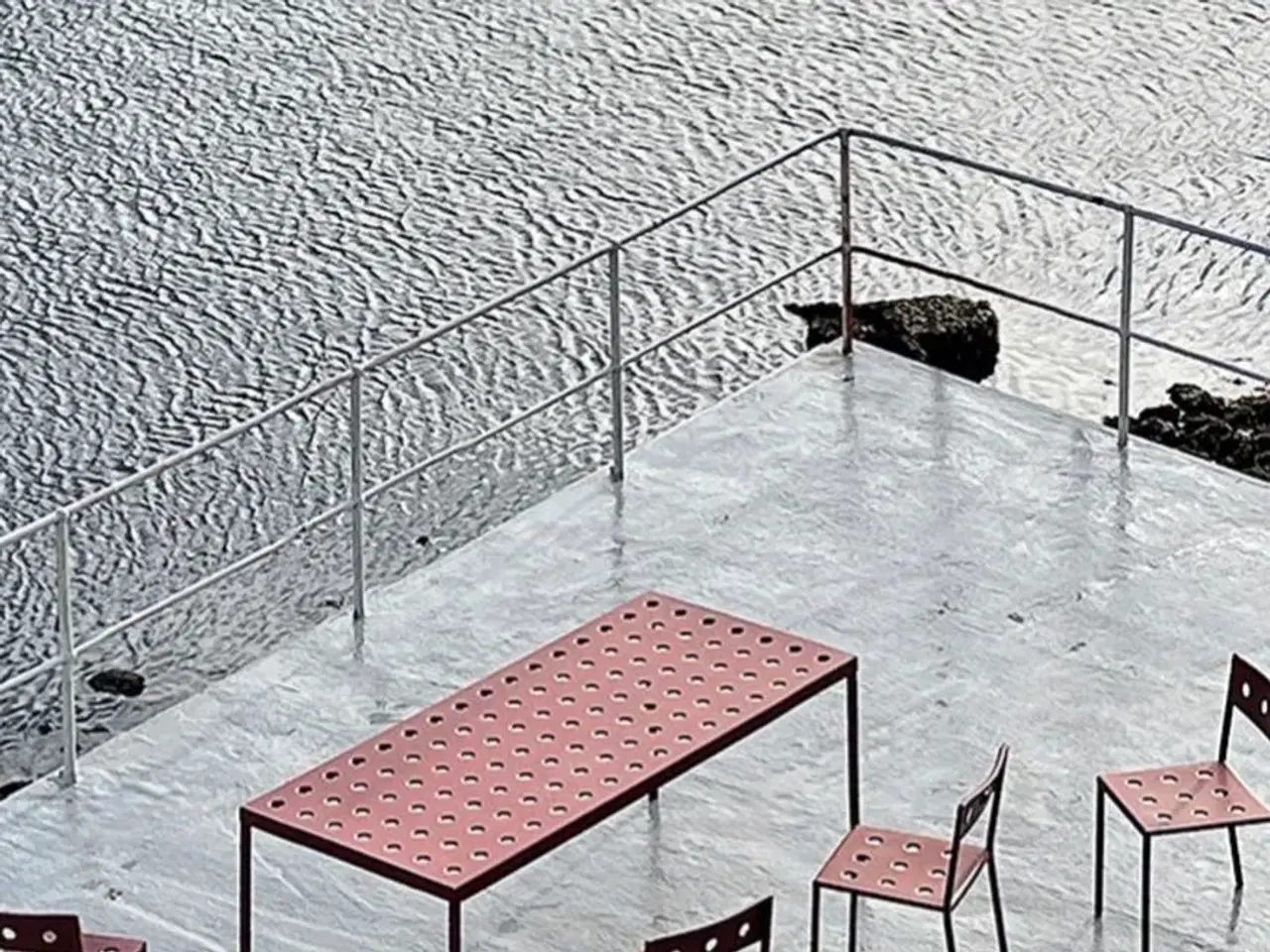 Billede 3 - Hay Balcony havebord - helt ny