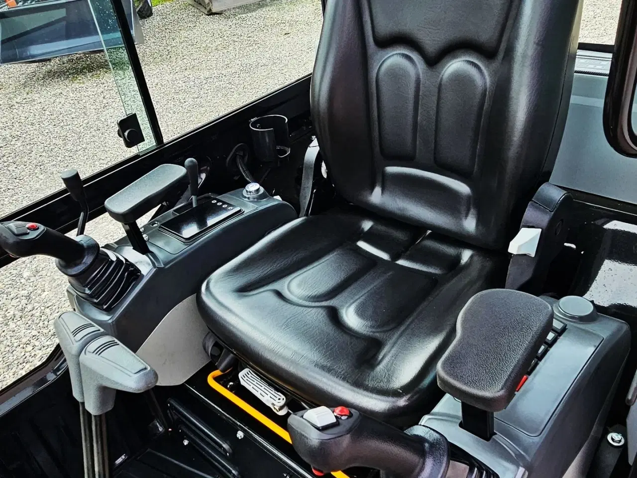 Billede 12 - MOLE M20 / fabriksny / Yanmar motor / skovlsæt