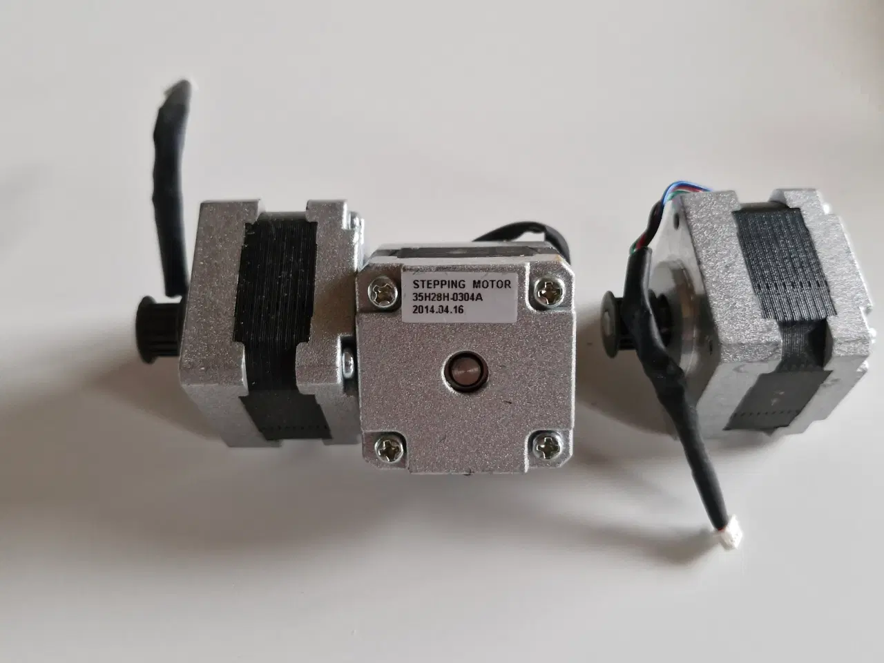 Billede 1 - Nema 17 stepmotorer (3 stk.) med stik og remskive