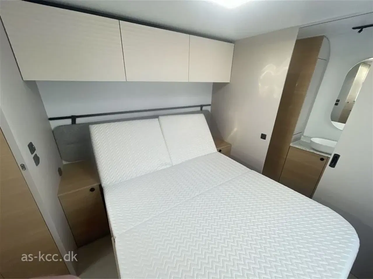 Billede 8 - 2026 - Adria Adora 613 UT Adria Adora 613 UT årg. 2026 4 sovepladser, 5 siddepladser.