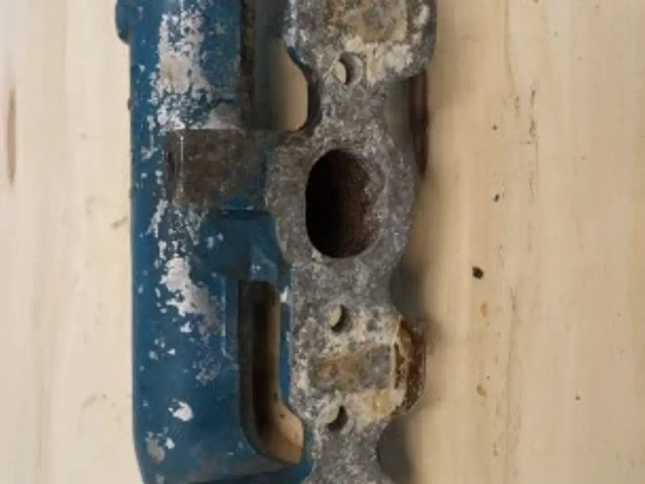 Billede 5 - Ford 7700 Indsugnings Manifold D5NN9425R