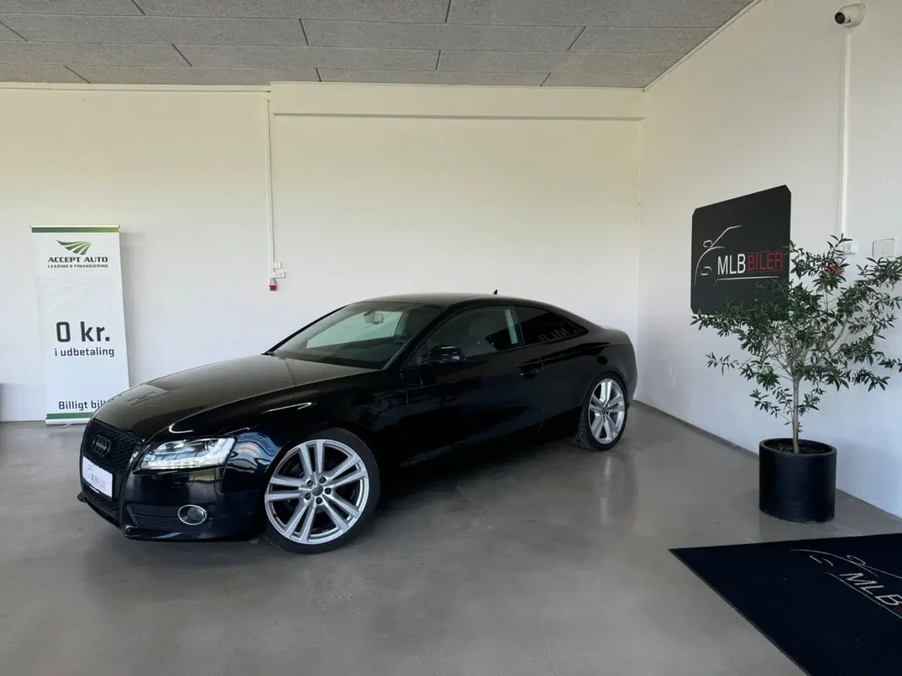 Billede 1 - Audi A5 2,0 TFSi 180 Coupé Multitr.