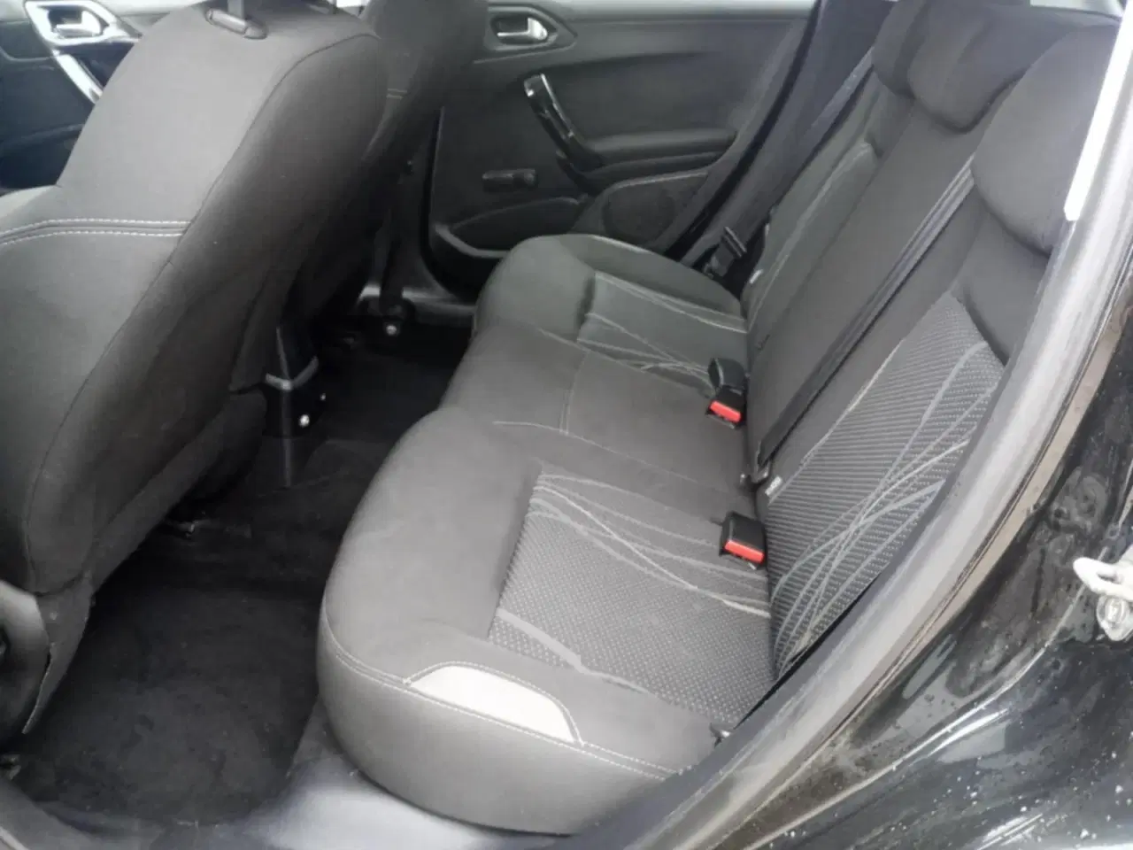 Billede 13 - Peugeot 208 1,4 e-HDi 68 Active ESG