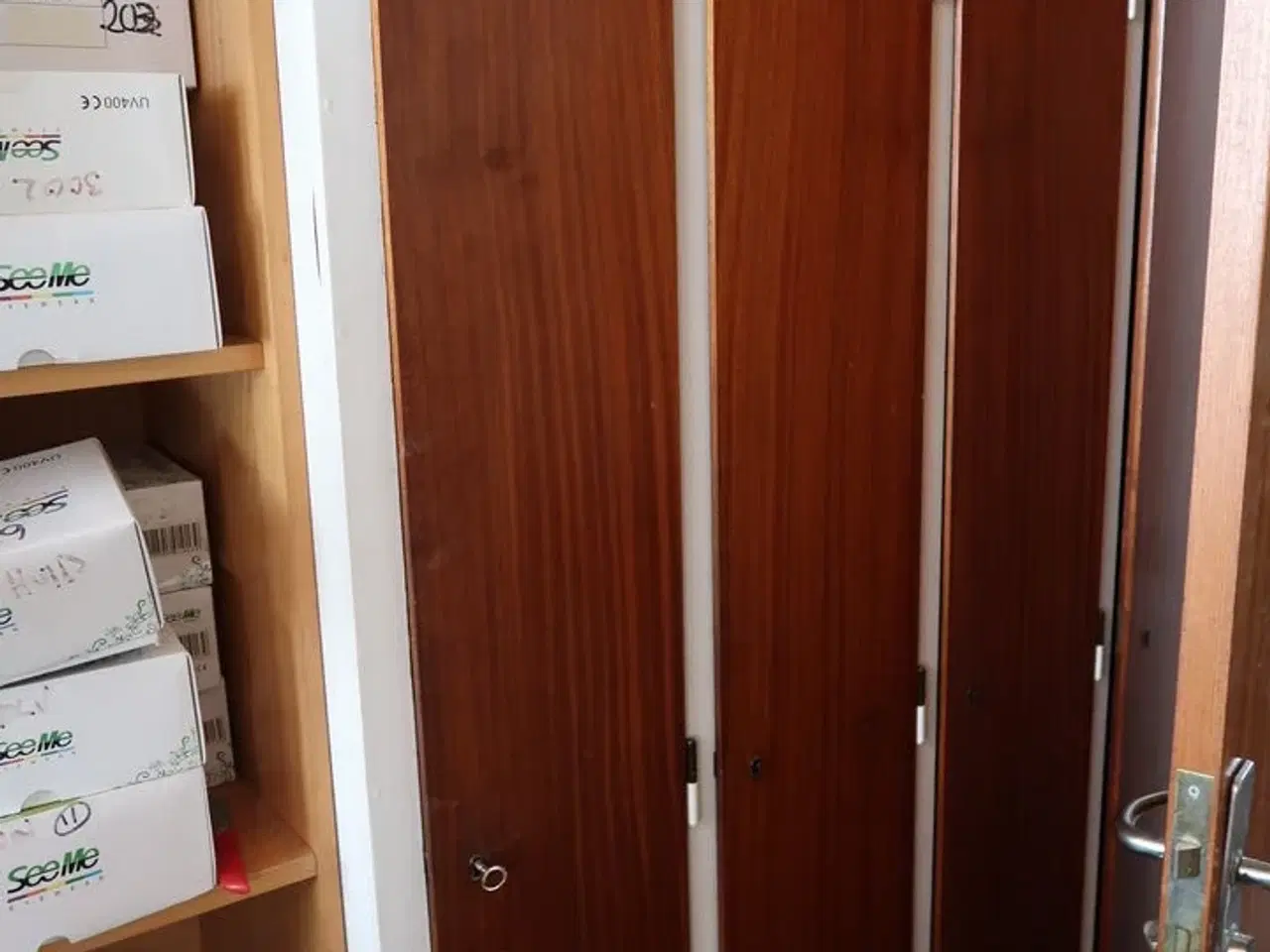 Billede 10 - Div. indhold i rum