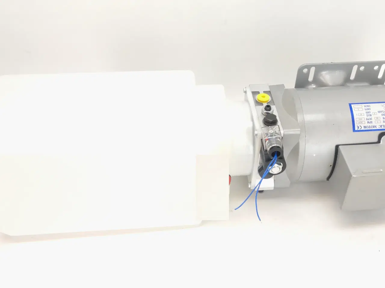 Billede 3 - Hydralik motor med olie beholder og sænke ventil for Bulldog PM240 380/400V (reservedel)