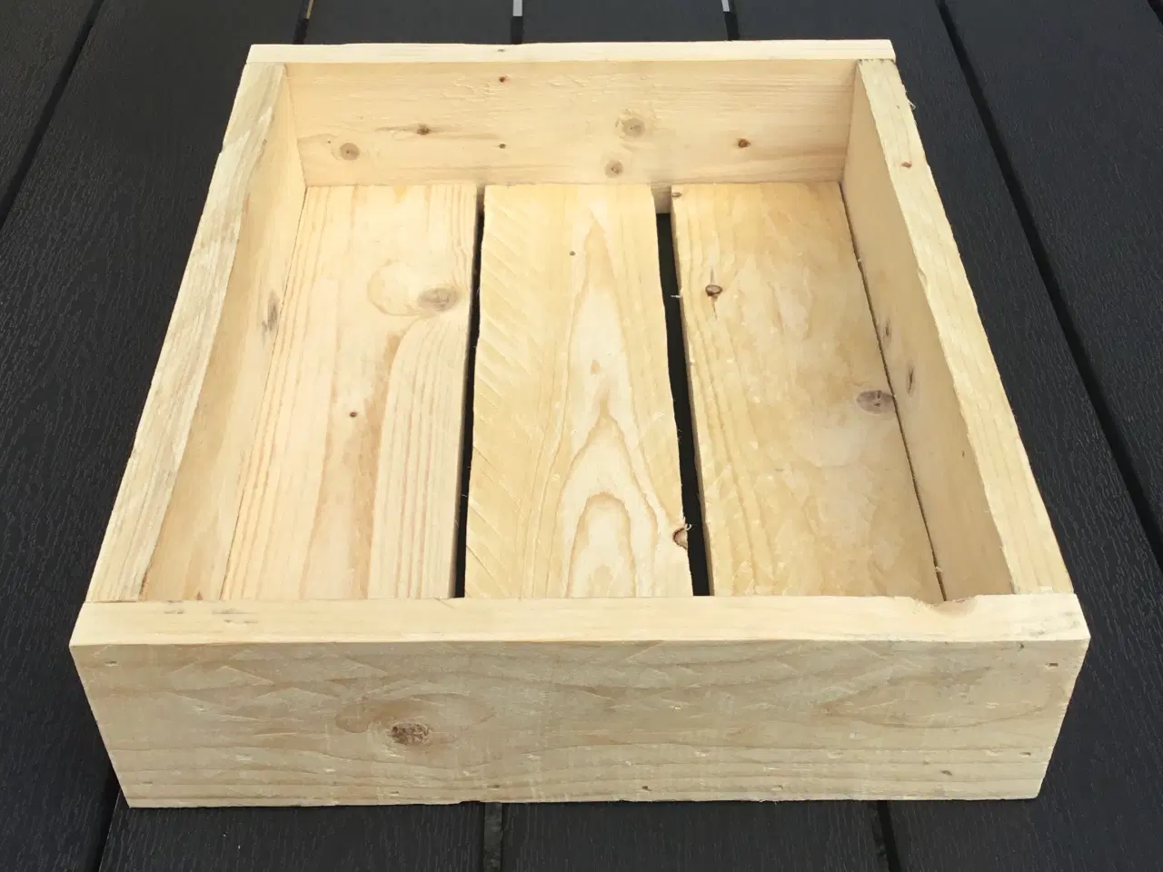 Billede 3 - Træ kasse / bakke 80 kr.  32,8 x 27