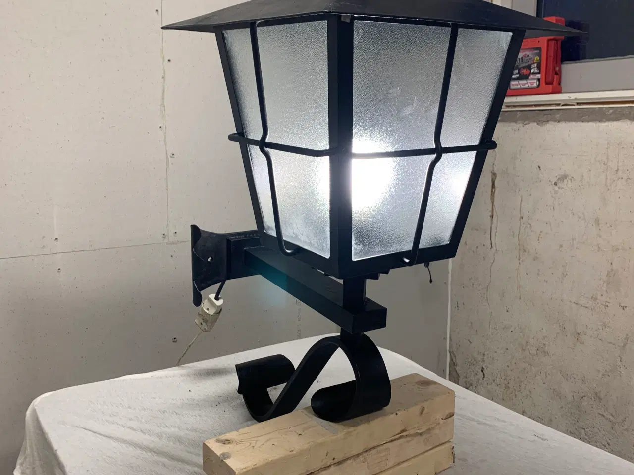 Billede 1 - Udv lampe