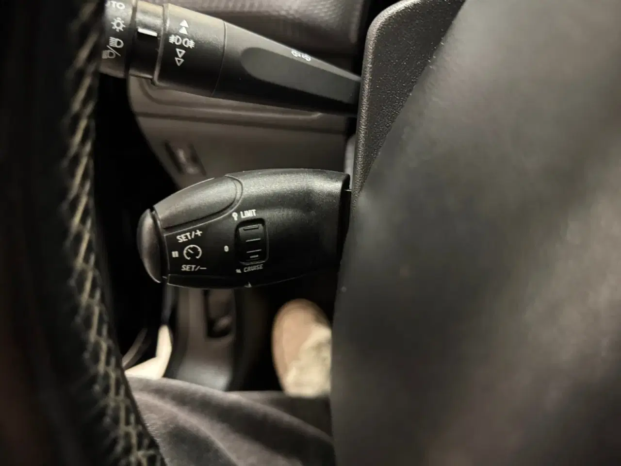 Billede 12 - Peugeot 208 1,6 BlueHDi 100 Allure Sky