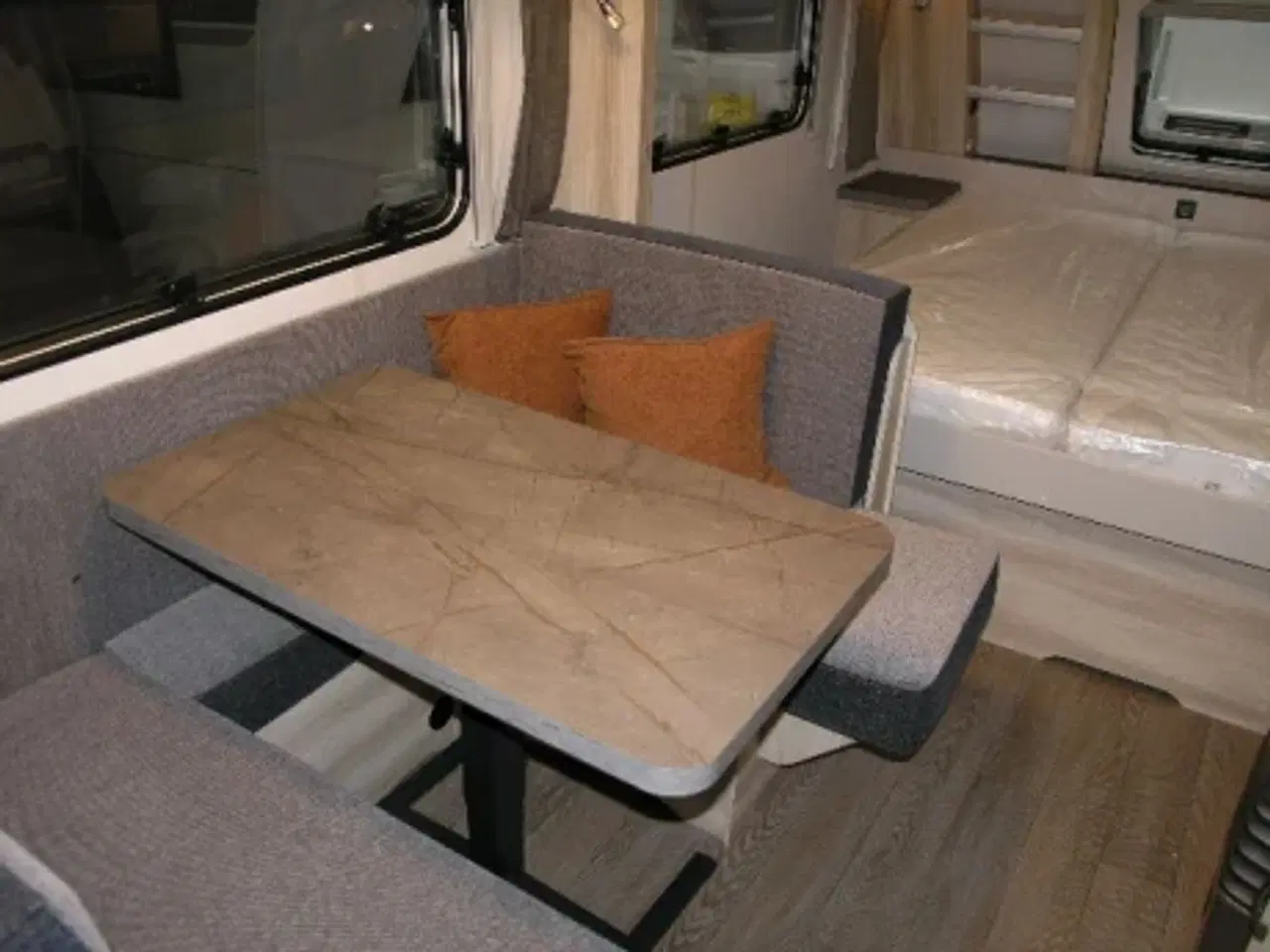 Billede 6 - Hobby De Luxe 460 SFF DK Line