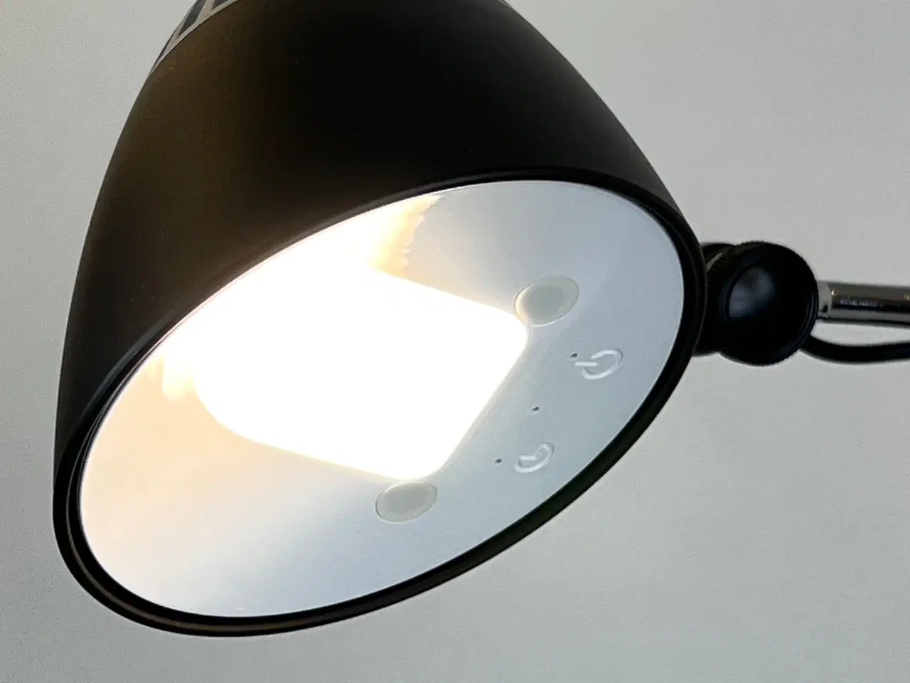 Billede 5 - Matting Bordlampe LED sort