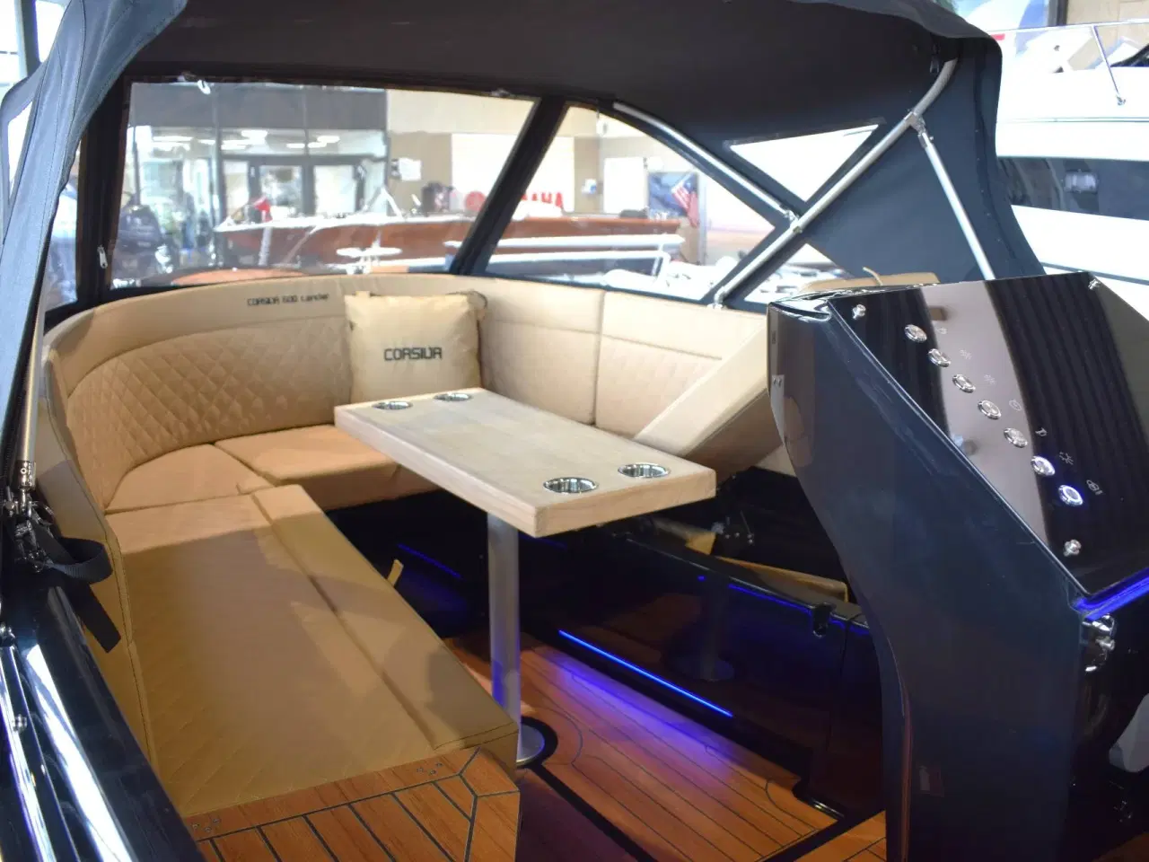 Billede 10 - Corsiva 600 Tender - 25 HK Yamaha/Udstyr