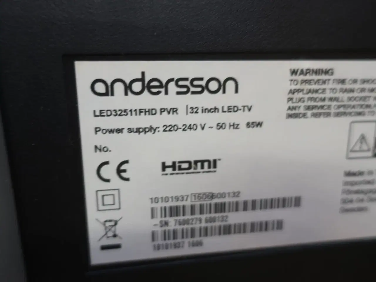 Billede 4 - Skærm, tastatur, radio m.m.