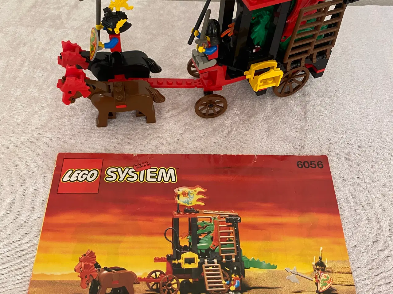 Billede 1 - 🧱 LEGO 6056 - Dragon Wagon (1993)