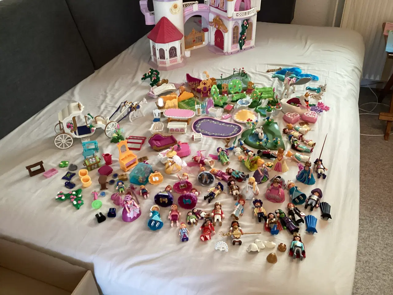 Billede 3 - Playmobil prinsesseslot med meget tilbehør