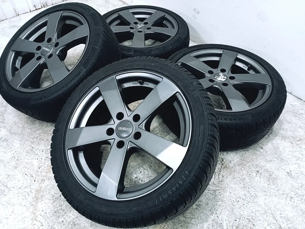 Billede 2 - 5x112 17" ET44 nav 66,6ø Dezent fælge inkl.TPMS