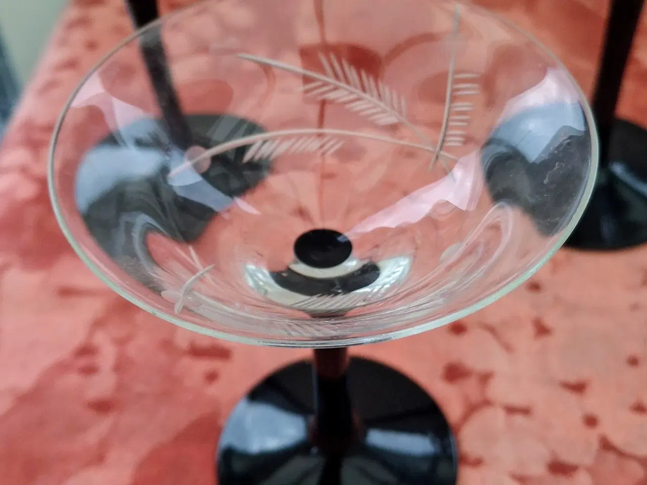 Billede 3 - 4 Holmegaard likør glas med sort fod og stilk