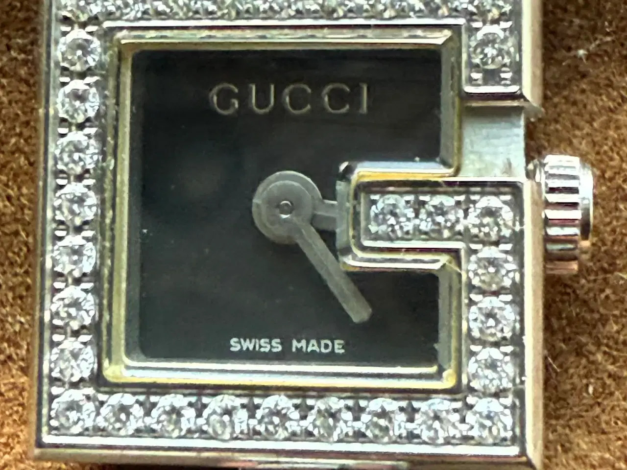 Billede 4 - Super flot Gucci 102G Mini dameur med diamanter