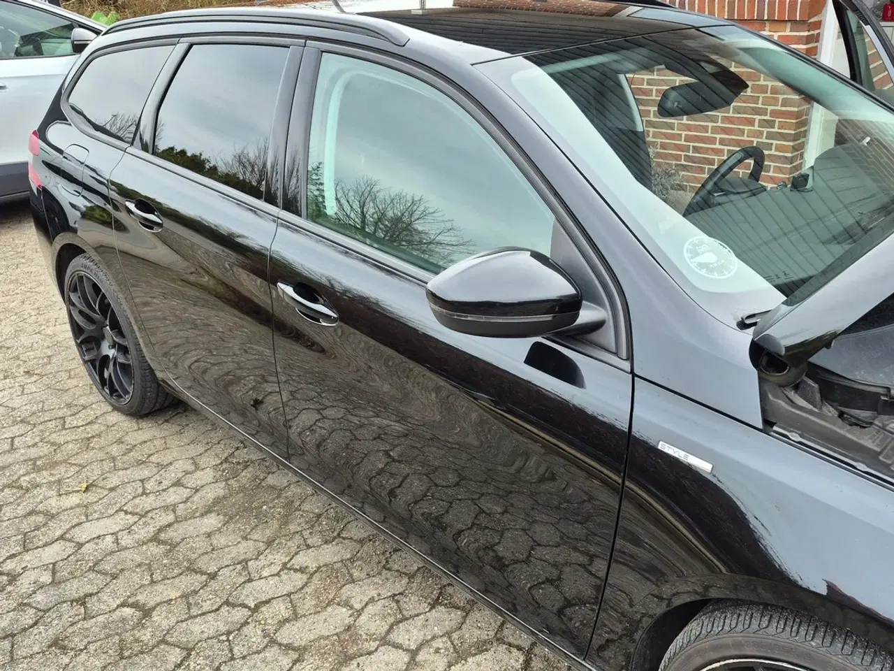 Billede 3 - Peugeot 308 1,5 BlueHDi 130 Style SW