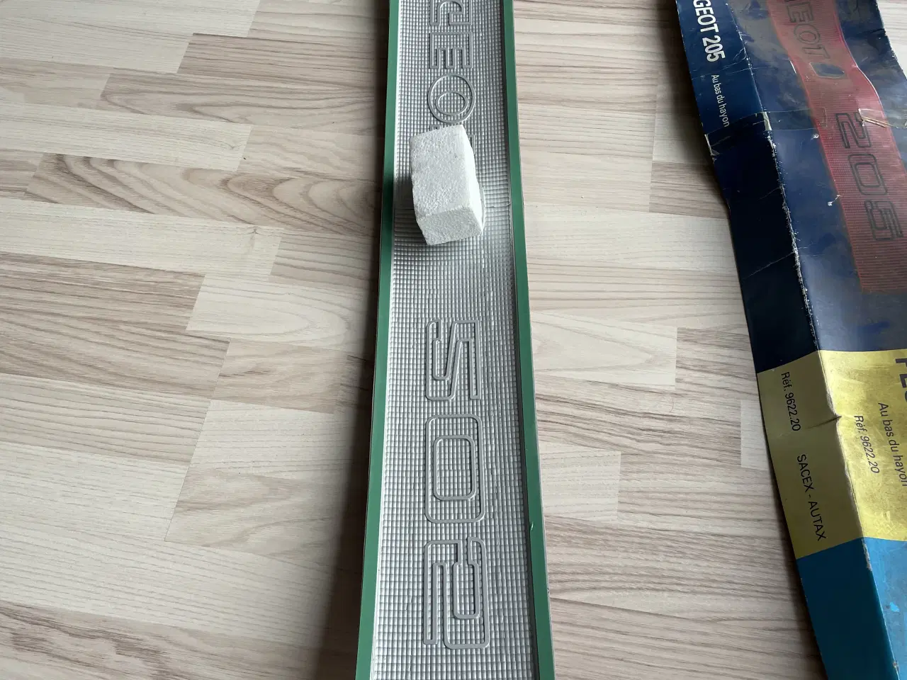 Billede 4 - Refleks til Peugeot 205