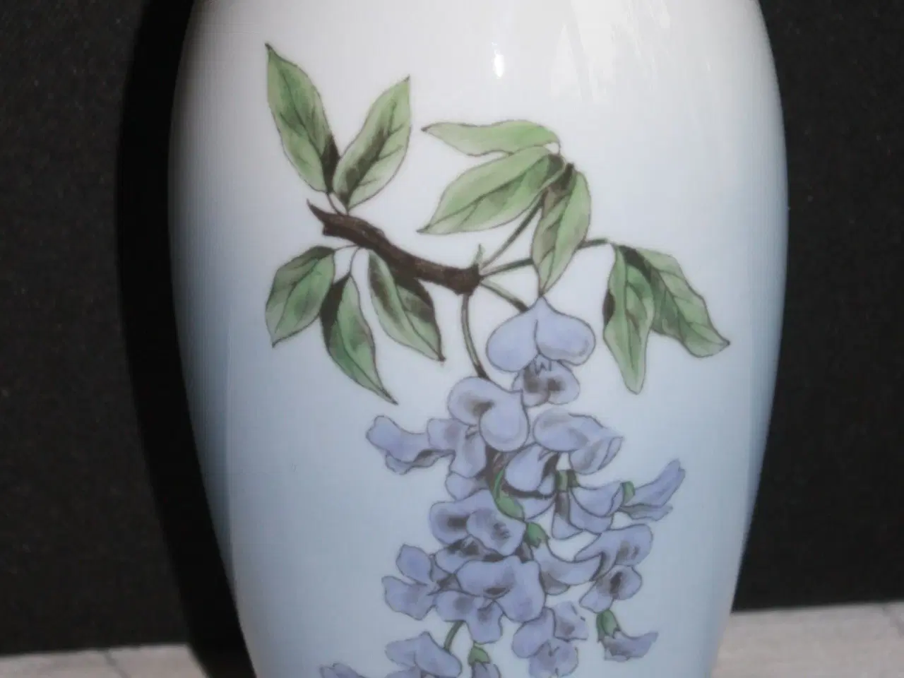 Billede 8 - Vase med blåregn fra Bing og Grøndahl