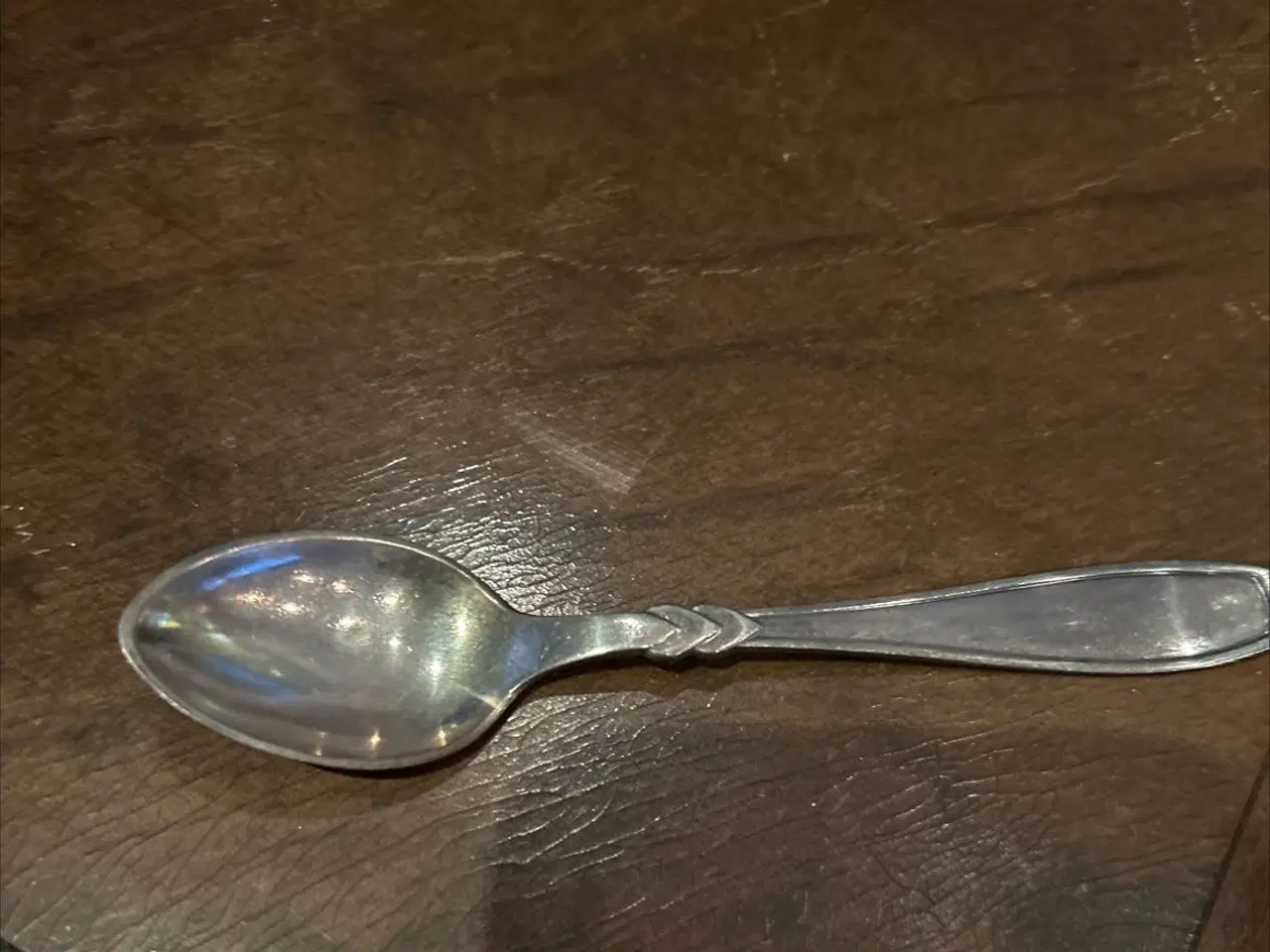 Billede 1 - Tretårnet teske