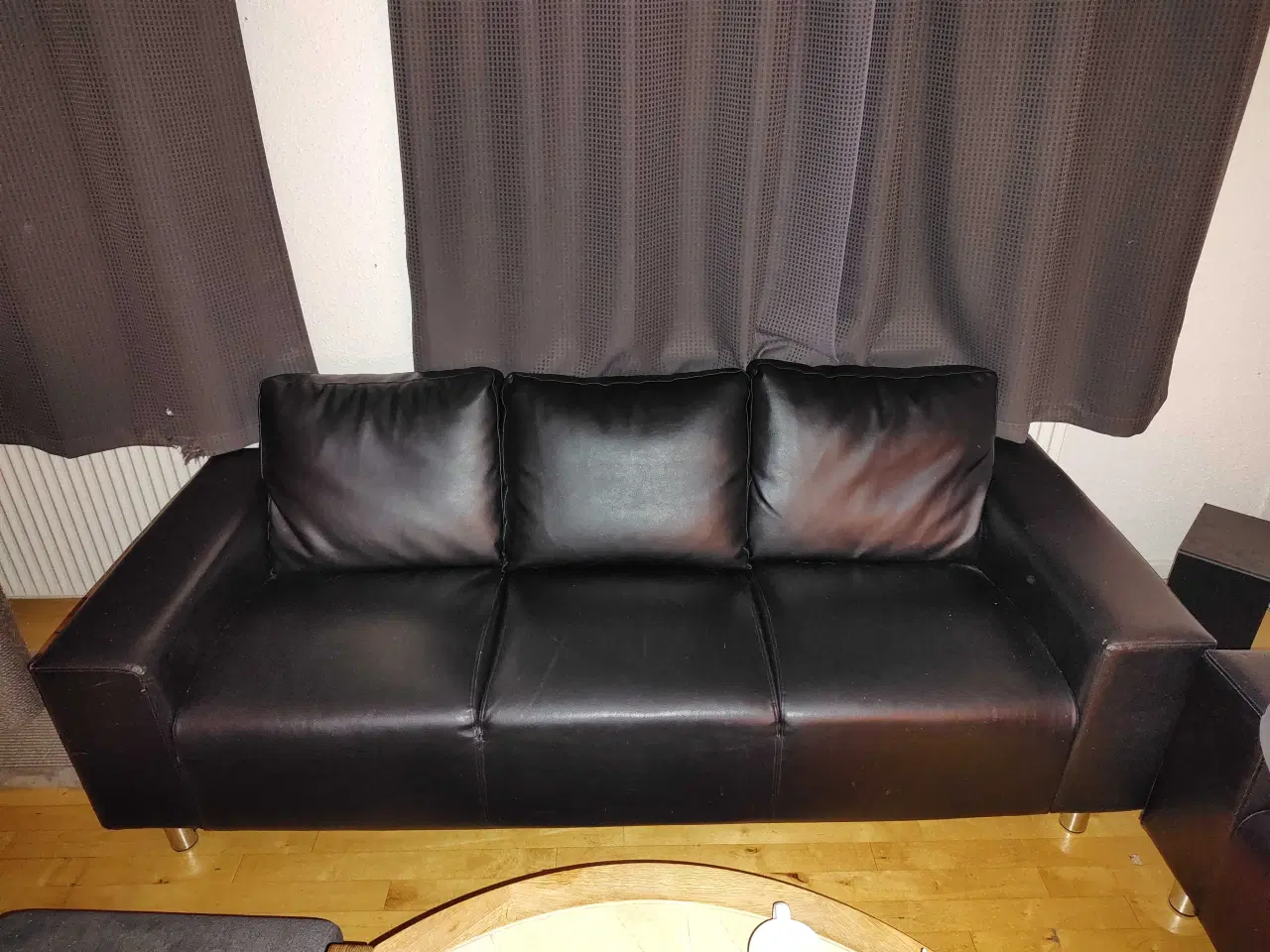 Billede 2 - Sofa i læder 