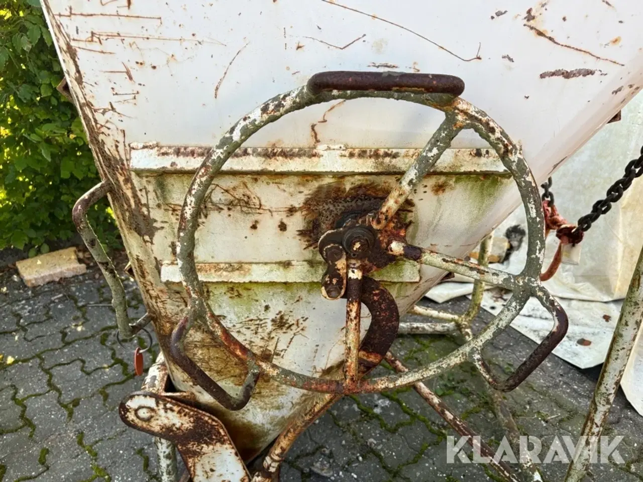 Billede 10 - Betonspand til kran, 1000 liter