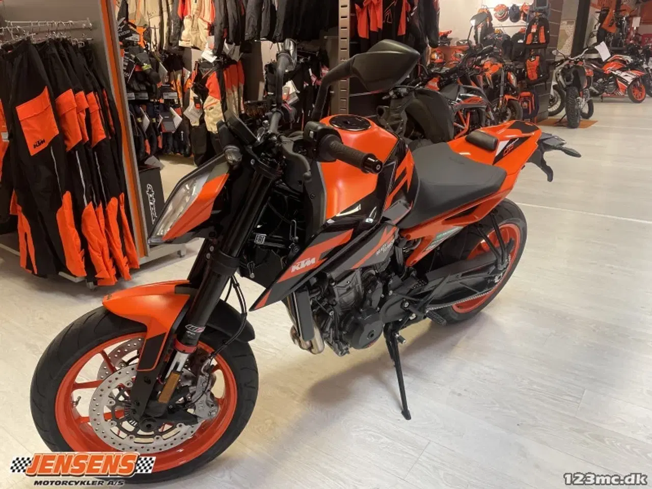 Billede 4 - KTM 890 Duke GP