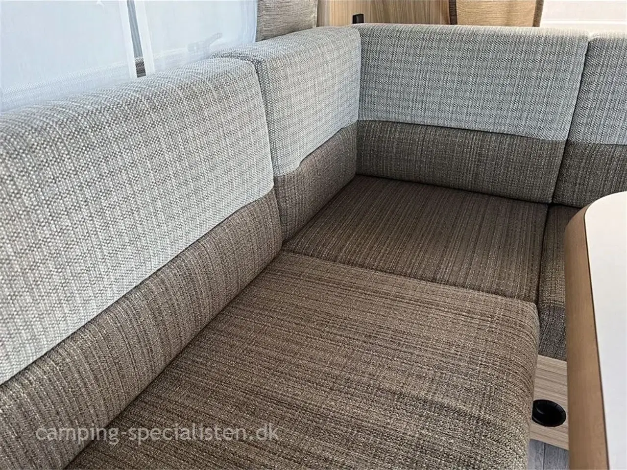 Billede 14 - 2019 - Fendt Bianco Activ 515 SFD   2019 model Fendt Bianco Activ 515 SFD – se den nu hos Camping-Specialisten i Silkeborg