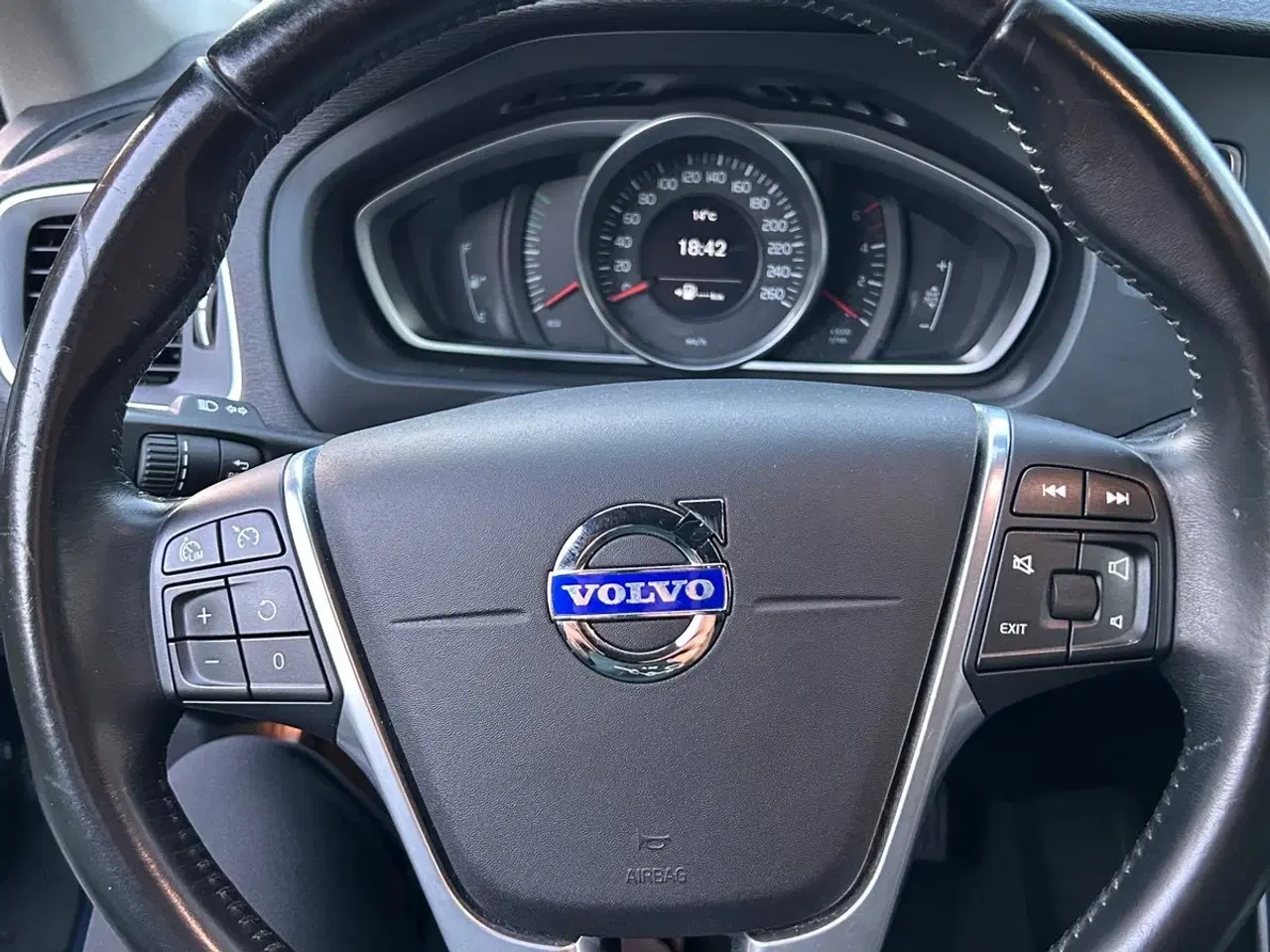 Billede 8 - Volvo V40 1,6 D2 115 Momentum