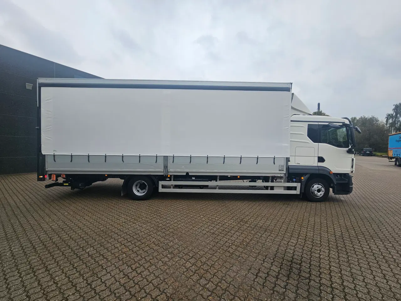 Billede 9 - MAN TGL 12.250, Presenning
