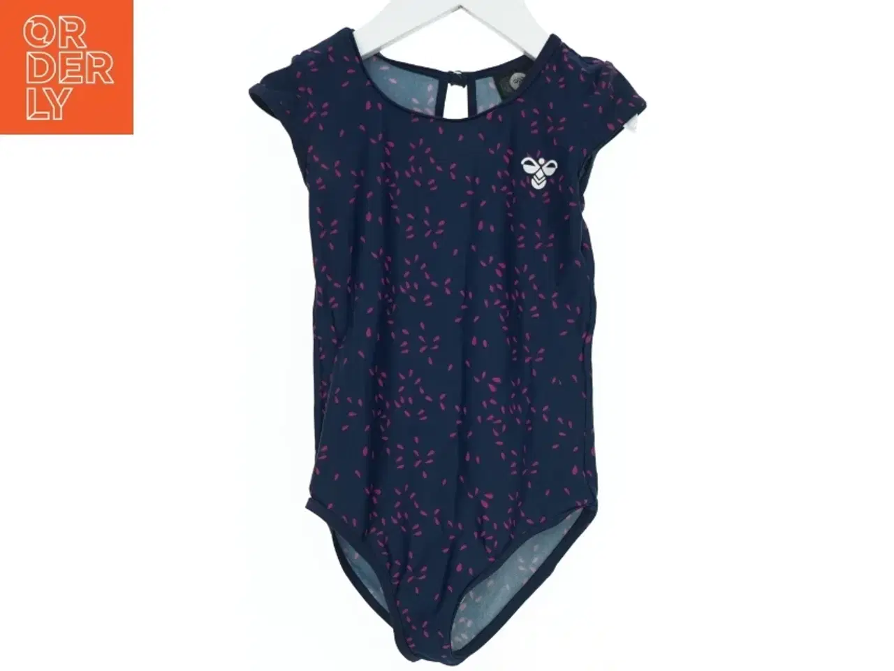 Billede 1 - Badedragt med mønster fra Hummel (str. 110)