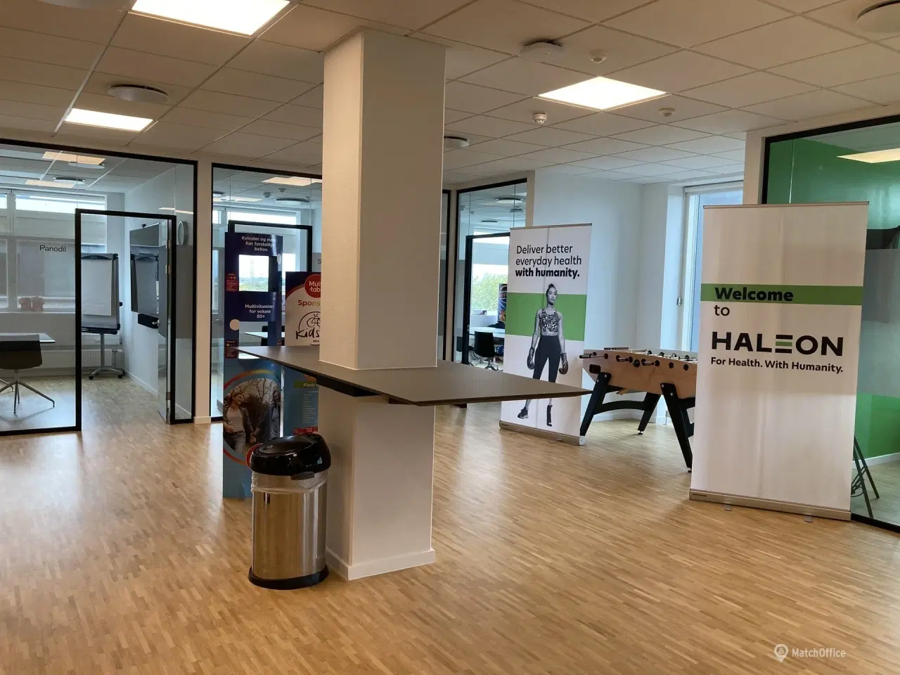 Billede 4 - I denne moderne flerbrugerejendom udbydes lyse og indbydende kontorlejemål i varierende størrelser der passer perfekt til virksomheder i alle størrelser