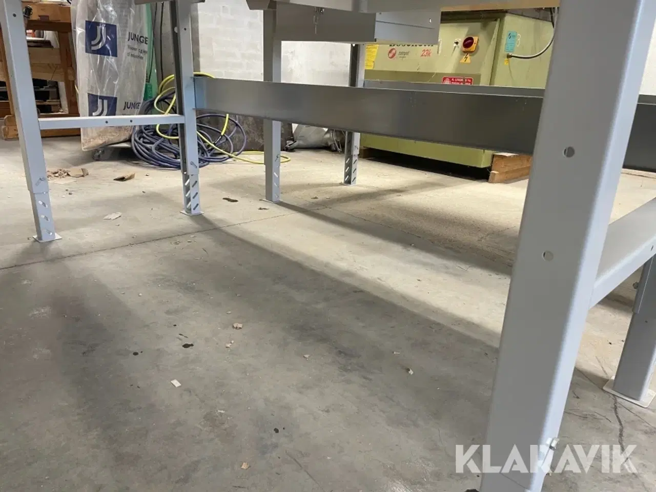 Billede 5 - Arbejdsbord 1 styk