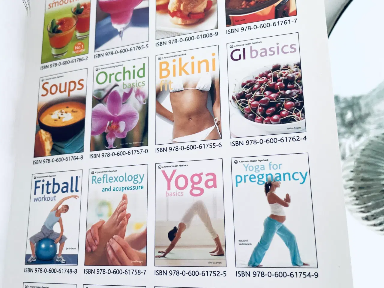 Billede 9 - Yoga basic engelsk - god begynder bog