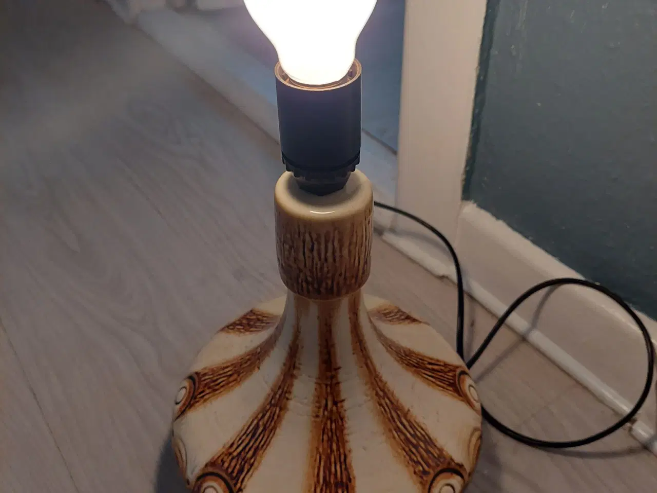 Billede 1 - Bordlampe, Søholm