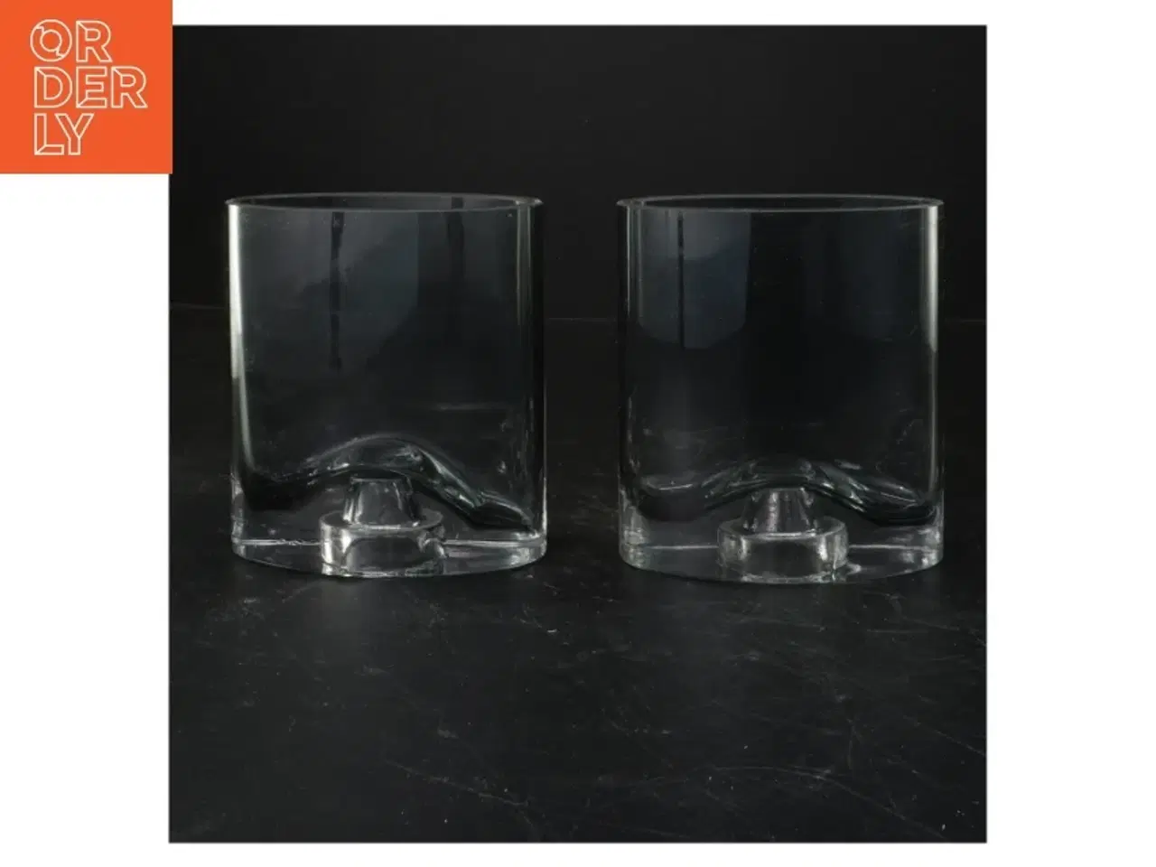 Billede 1 - To klart glas (str. 13x12x3,5 cm)